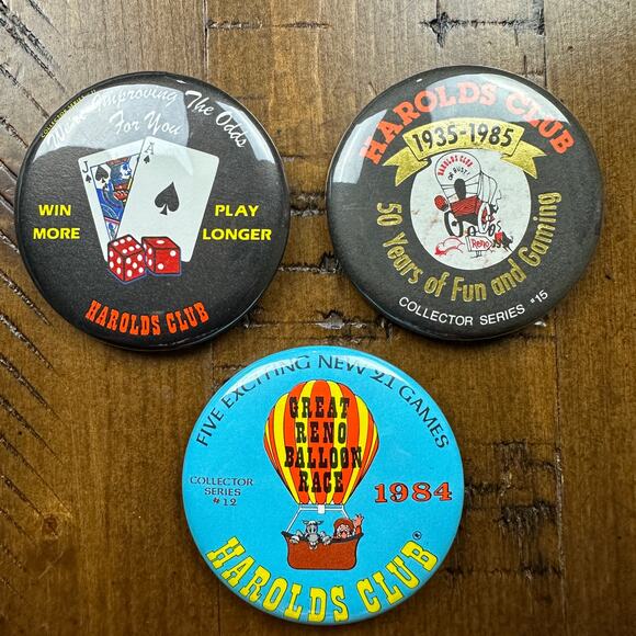 Vintage 80's Las Vegas Harold's Club Hotel Casino Great Reno Balloon Race Pins - Picture 1 of 2